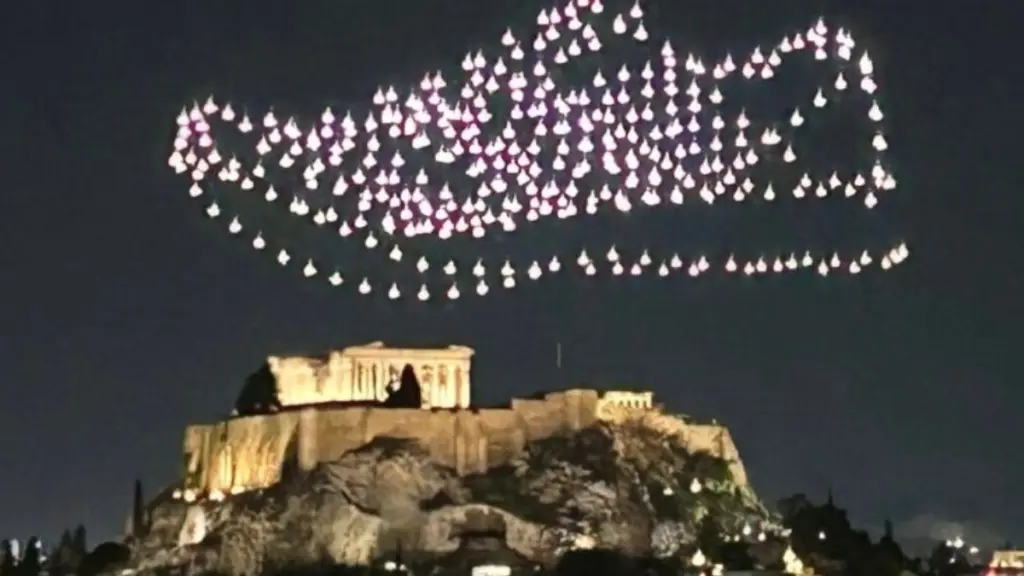 «Η πτήση έγινε αποκλειστικά και μόνο εντός των χώρων του Ζαππείου» αναφέρει η Επιτροπή Ολυμπίων και Κληροδοτημάτων