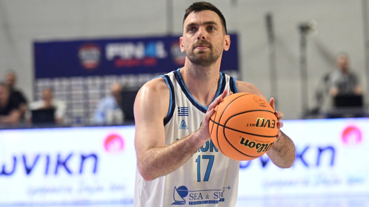 Βαγγέλης Μάντζαρης