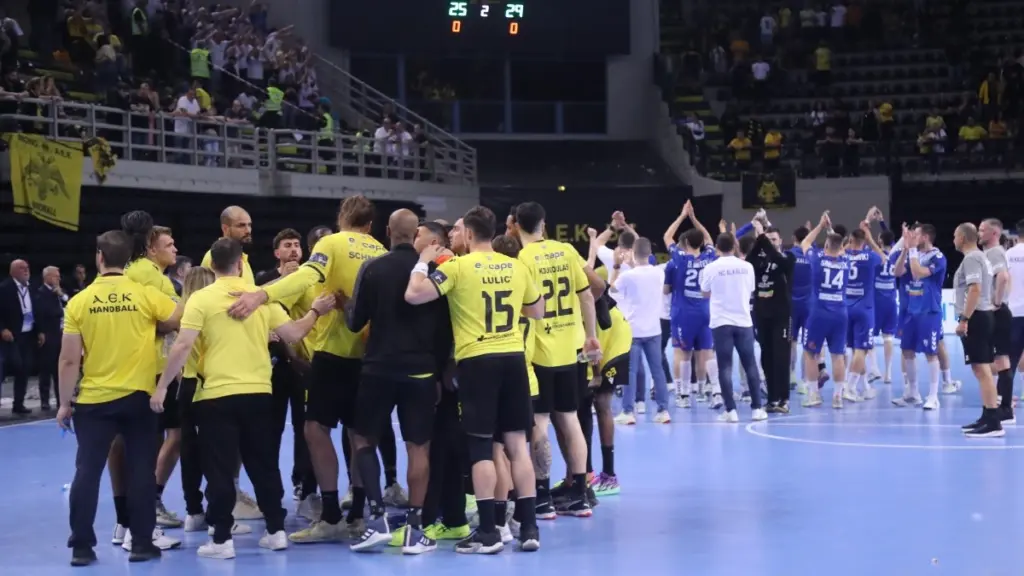 ΑΕΚ – Αλκαλόιντ 25-29: Ήττα στα Άνω Λιόσια – Πάει για την ανατροπή στα Σκόπια (Βίντεο)