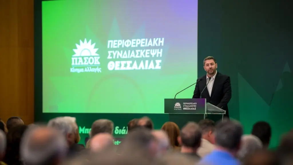 Ανδρουλάκης: «Να κερδίσουμε τον δήθεν “μονόδρομο” που θέλουν να οικοδομήσουν τα συμφέροντα υπέρ του κ. Μητσοτάκη»