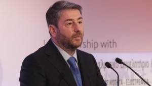 Ανδρουλάκης για εκλογικό νόμο: «Το ΠΑΣΟΚ δεν θα στηρίξει καμία προσπάθεια αλλαγής των goalpost»