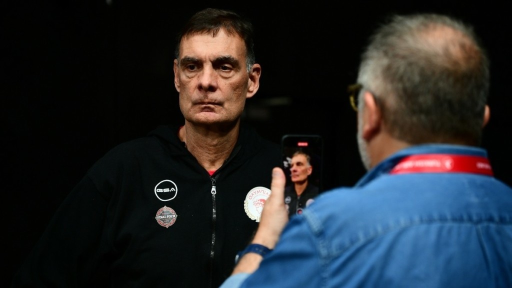 Μπαρτζώκας: «Κάναμε καταπληκτική σεζόν, αλλά σε 40 λεπτά διαλύθηκαν όλα»
