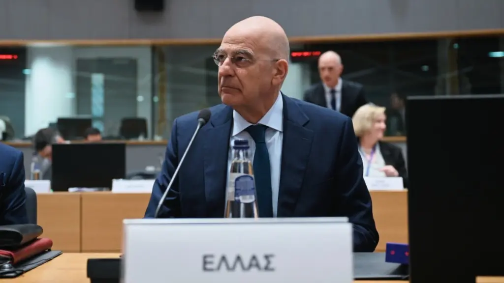 Δένδιας για τα 46 χρόνια από την Ένταξη της Ελλάδας στην ΕΟΚ: “Ορόσημο για τη νεότερη ελληνική ιστορία”