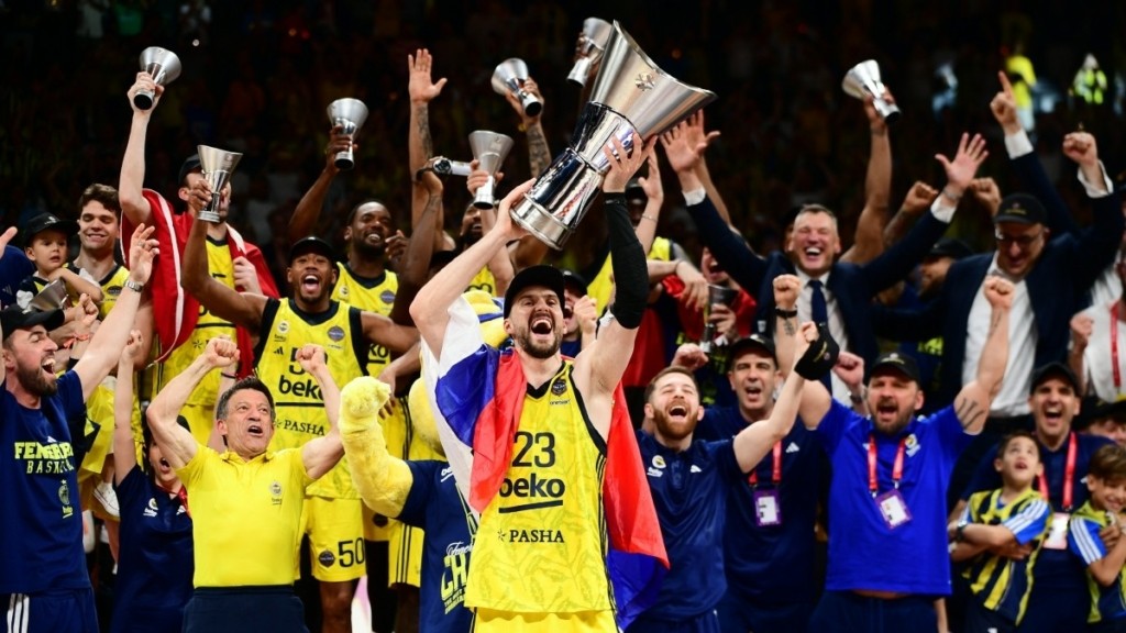Στην κορυφή της Euroleague η Φενέρμπαχτσε – Επικράτησε (81-70) της Μονακό του Βασίλη Σπανούλη