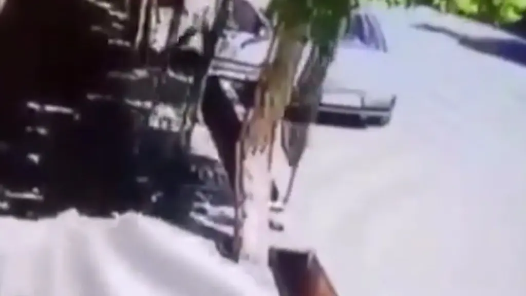 Ιράν: Πατέρας σκότωσε την 18χρονη κόρη του επειδή αποκάλυψε ότι απατά την σύζυγο του – Δείτε το σοκαριστικό βίντεο (Σκληρές εικόνες)