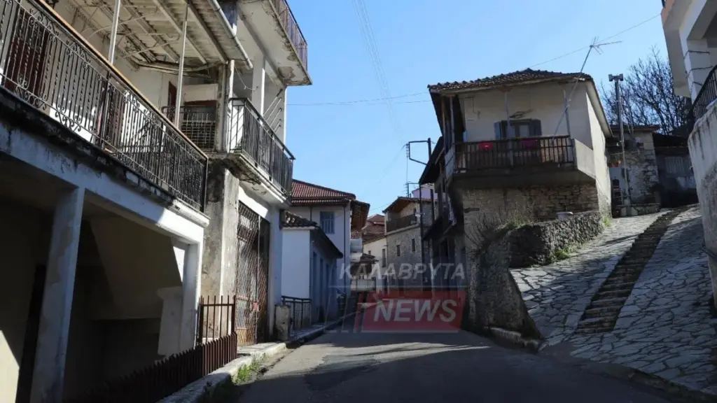 Καλάβρυτα: Με “άρωμα τρομοκρατίας” η ληστεία στα ΕΛΤΑ – Με καλάσνικοφ και οπλοπολυβόλο οι δράστες