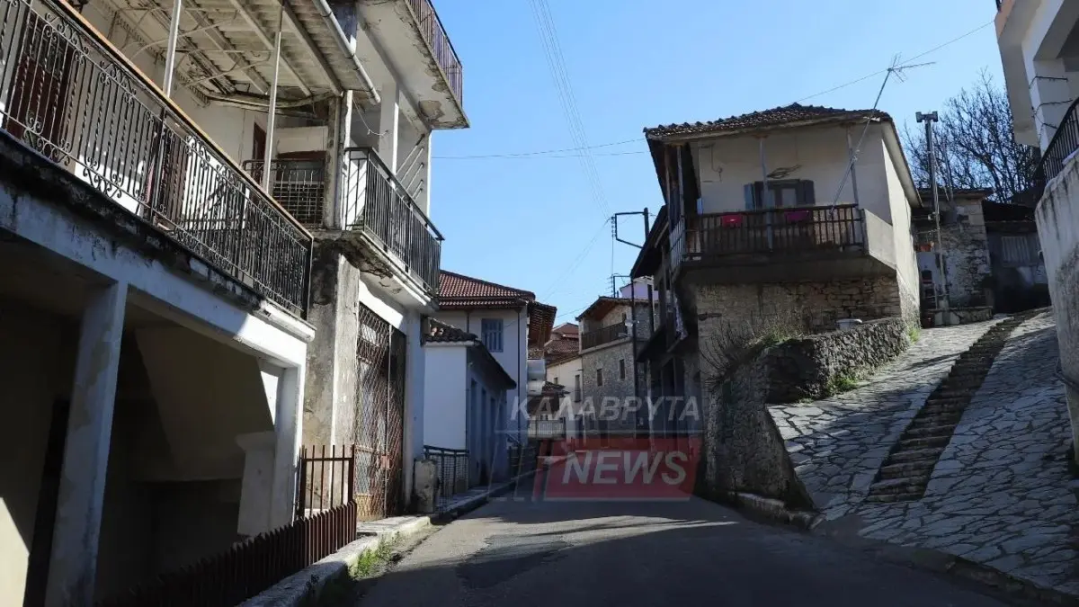 Καλάβρυτα: Ένοπλη ληστεία με καλάσνικοφ στα ΕΛΤΑ Δάφνης – Πυροβόλησαν στον αέρα
