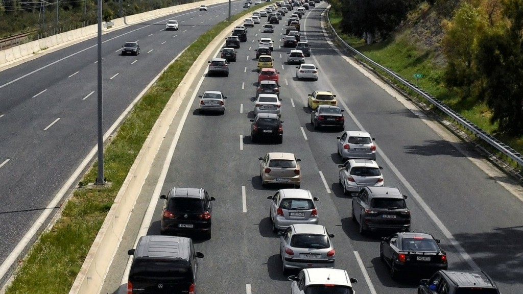 Θεσσαλονίκη: Χωρίς προβλήματα η έξοδος των εκδρομέων του Αγίου Πνεύματος 