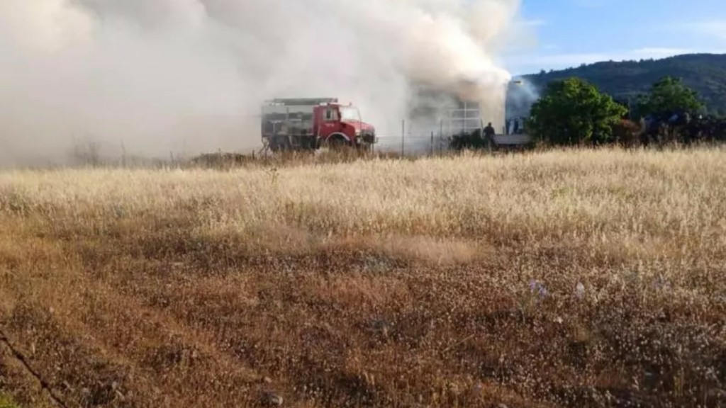 Τραγωδία στη Μυτιλήνη: Σε ειδικό χώρο δίπλα από το σούπερ μάρκετ έμενε η 65χρονη- Είχε χάσει το σπίτι της στο σεισμό του 2017