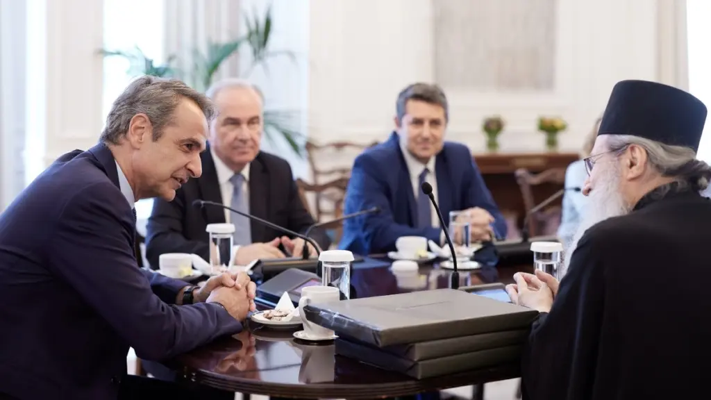 Κυριάκος Μητσοτάκης: Συναντήθηκε με τριμελή Ιεροκοινοτική Επιτροπή του Αγίου Όρους