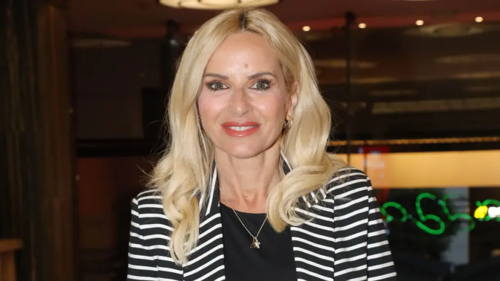 Μαρία Μπεκατώρου: Η αποκάλυψη για τις αισθητικές επεμβάσεις – Ο φόβο της για τις υπερβολές