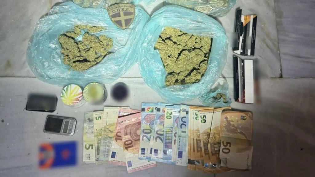 Ασπρόπυργος: Συνελήφθη 23χρονος που πουλούσε ναρκωτικά σε προαύλιο σχολείου