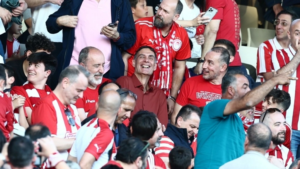 ΟΦΗ – Ολυμπιακός: Παρών στον τελικό του Κυπέλλου ο Γιώργος Μπαρτζώκας