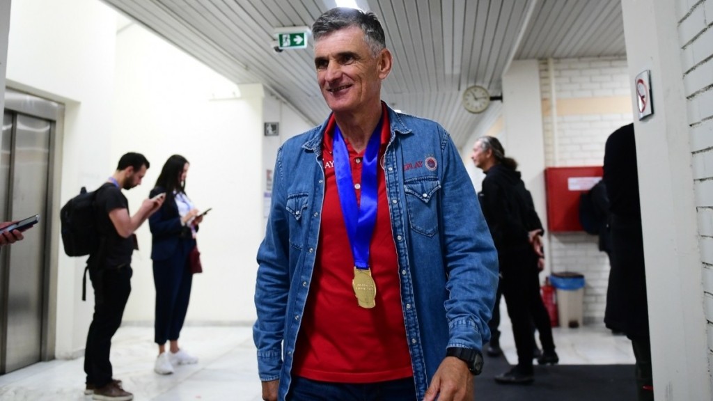 ΟΦΗ – Ολυμπιακός: «Το γρήγορο γκολ έκανε τον τελικό πιο εύκολο για εμάς» ανέφερε ο Μεντιλίμπαρ