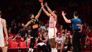 Αθλητικές μεταδόσεις: Ολυμπιακός – Καρδίτσα και ΑΕΚ – Προμηθέας για το Super Cup ξεχωρίζουν στο σημερινό πρόγραμμα