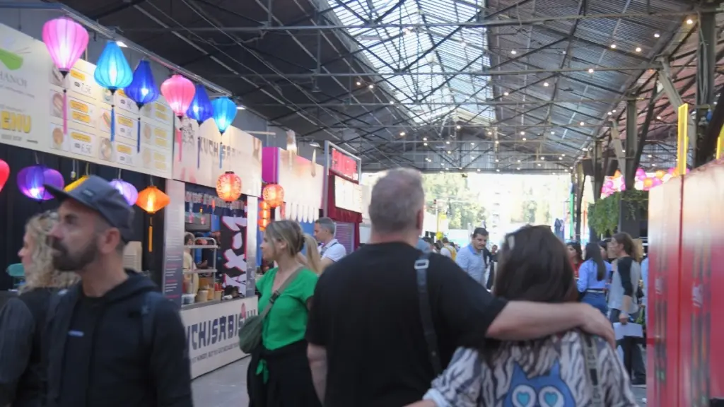 Athens Street Food Festival: Οι foodies δοκιμάζονται στα πιο απολαυστικά challenges φαγητού