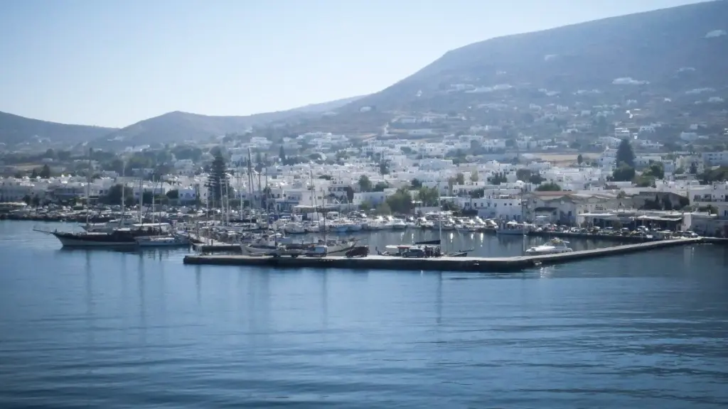 Πάρος: Απαγόρευση απόπλου στο “ΣΟΥΠΕΡ ΕΞΠΡΕΣ” λόγω βλάβης – Αποβιβάστηκαν οι επιβάτες