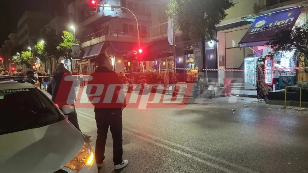 Πάτρα: Έπεσαν μάρμαρα από πολυκατοικία – Τραυματίστηκε σοβαρά στο κεφάλι ένας 59χρονος (Βίντεο – Φωτογραφίες)