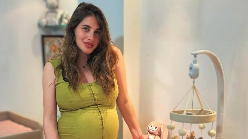 Γέννησε η Παυλίνα Βουλγαράκη – Έφερε στον κόσμο ένα υγιέστατο κοριτσάκι