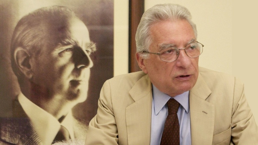 Πέτρος Μολυβιάτης: Πέθανε ο πρώην ΥΠΕΞ και στενός συνεργάτης του Κωνσταντίνου Καραμανλή
