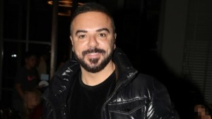 Τριαντάφυλλος: Στο νοσοκομείο ο τραγουδιστής – Το πρόβλημα υγείας που τον ταλαιπωρεί
