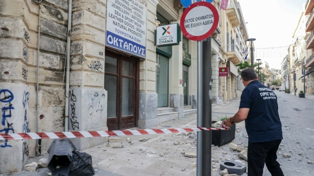 Προθεσμία δύο μηνών σε σεισμόπληκτους για αποκατάσταση των πληγέντων κτιρίων τους και στεγαστική συνδρομή