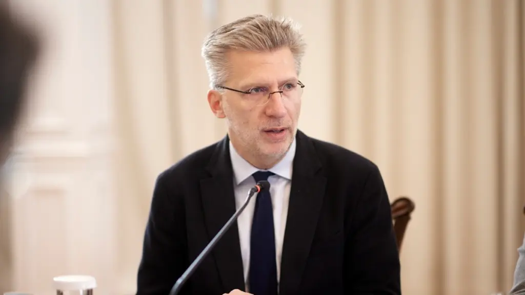 Σκέρτσος: “Με το kids wallet δίνουμε τη δυνατότητα για γονεϊκό έλεγχο”