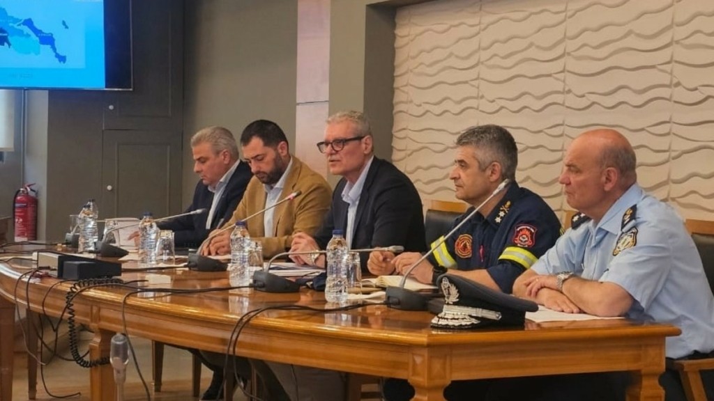 Στερεά Ελλάδα: Σύσκεψη του υφυπουργού Κλιματικής Κρίσης και Πολιτικής Προστασίας για την αντιπυρική περίοδο
