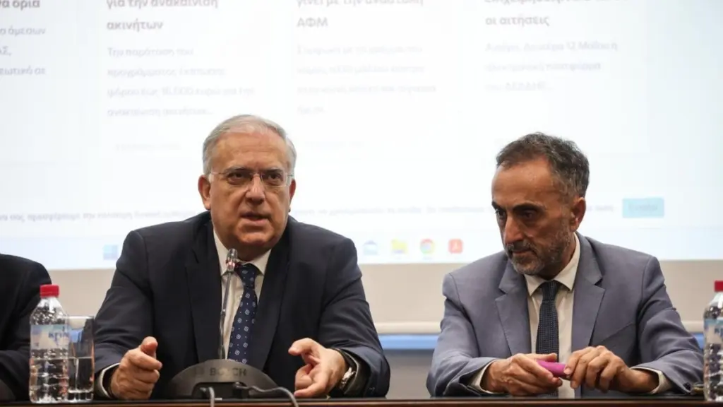 Τάκης Θεοδωρικάκος: «Kάνουμε πράξη το μεγαλύτερο σχέδιο ανάπτυξης για όλους τους Έλληνες»