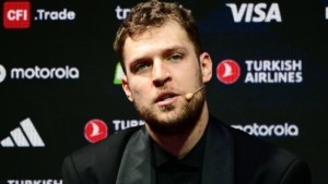 Ηγετικός Βεζένκοφ: Οδήγησε τη Βουλγαρία στη νίκη επί της Νορβηγίας με 22 πόντους