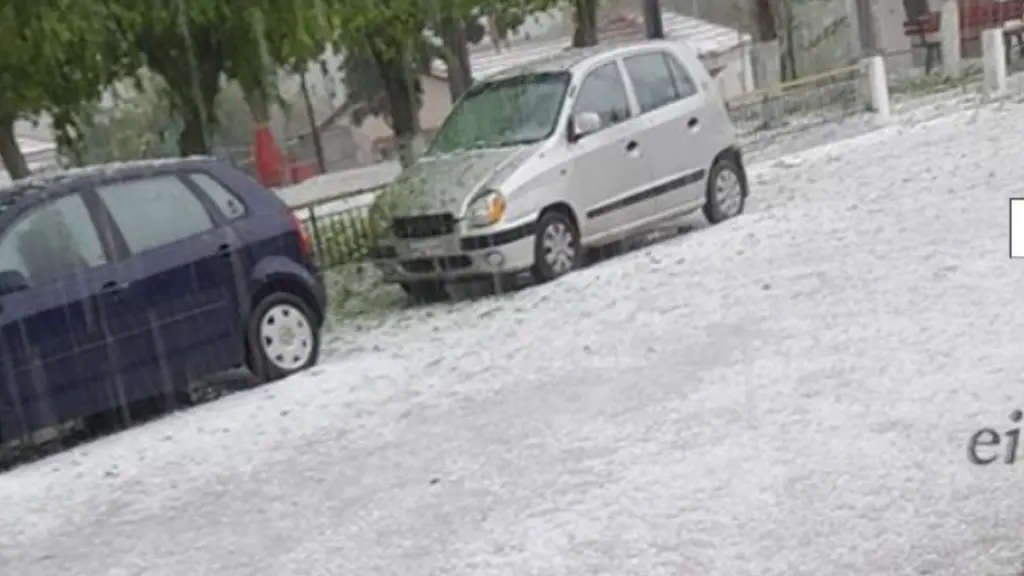 Ισχυρή χαλαζόπτωση στο Κιλκίς – Προκάλεσε ζημιές σε καλλιέργειες (Βίντεο)