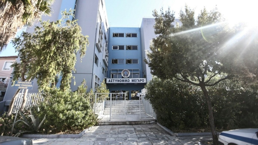 Χανιά: Πήγε στην αστυνομία για προσωπική του υπόθεση και πιάστηκε με ναρκωτικά