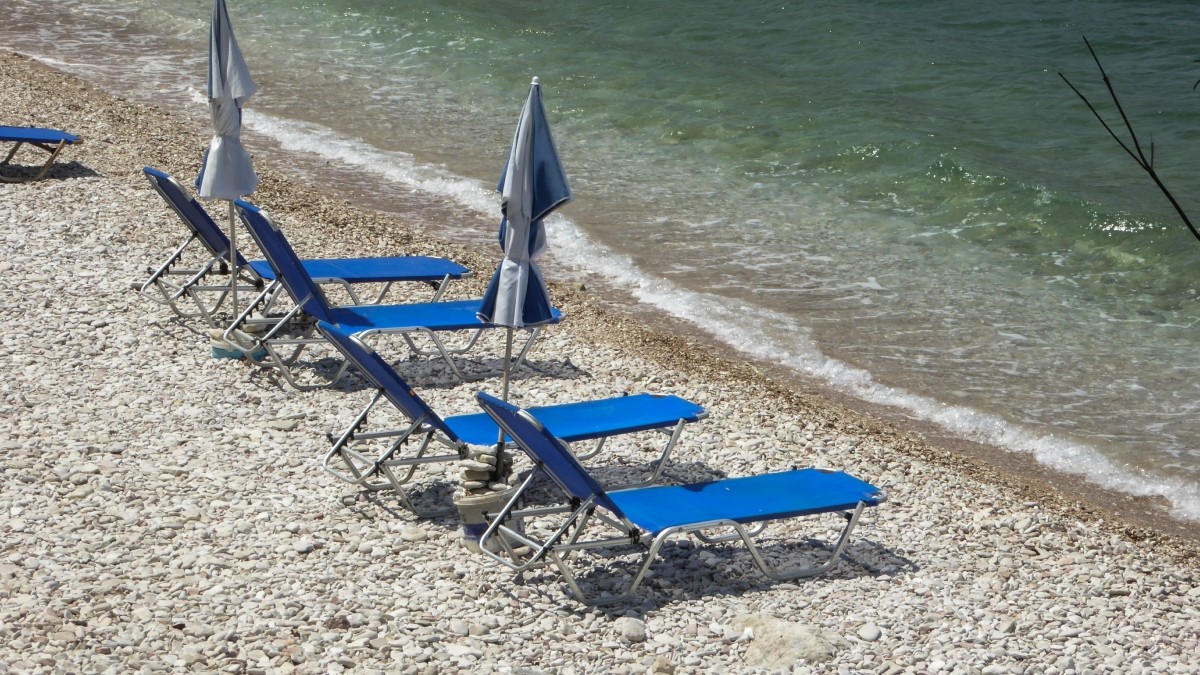 ξαπλώστρες