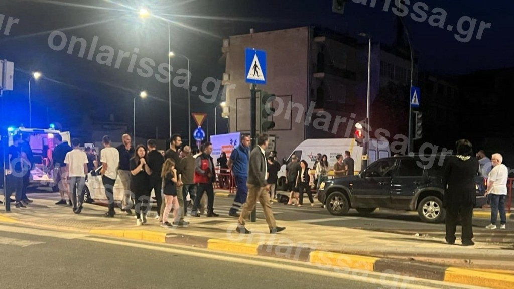 Θανατηφόρο τροχαίο στη Λάρισα: Η 52χρονη εκτοξεύτηκε από τη μηχανή – Διασωληνωμένος ο 42χρονος οδηγός