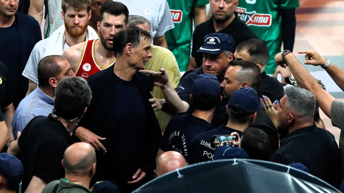 Γιώργος Μπαρτζώκας