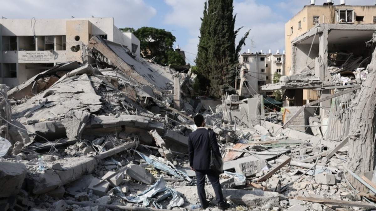 Κόλαση στη Μέση Ανατολή: Αυξάνονται οι νεκροί και οι τραυματίες από τα νέα ιρανικά χτυπήματα στο Ισραήλ