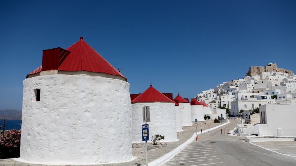 ΔΕΗ: Νέο υβριδικό έργο στην Αστυπάλαια – Θα συνδυάζει την ηλιακή ενέργεια και την ηλεκτροχημική αποθήκευση