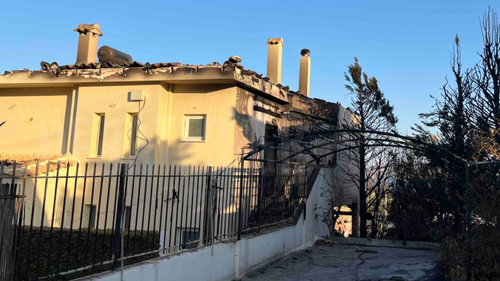 Παλαιά Φώκαια: Προανάκριση για τα αίτια της πυρκαγιάς – Τα πρώτα στοιχεία και οι εκτιμήσεις