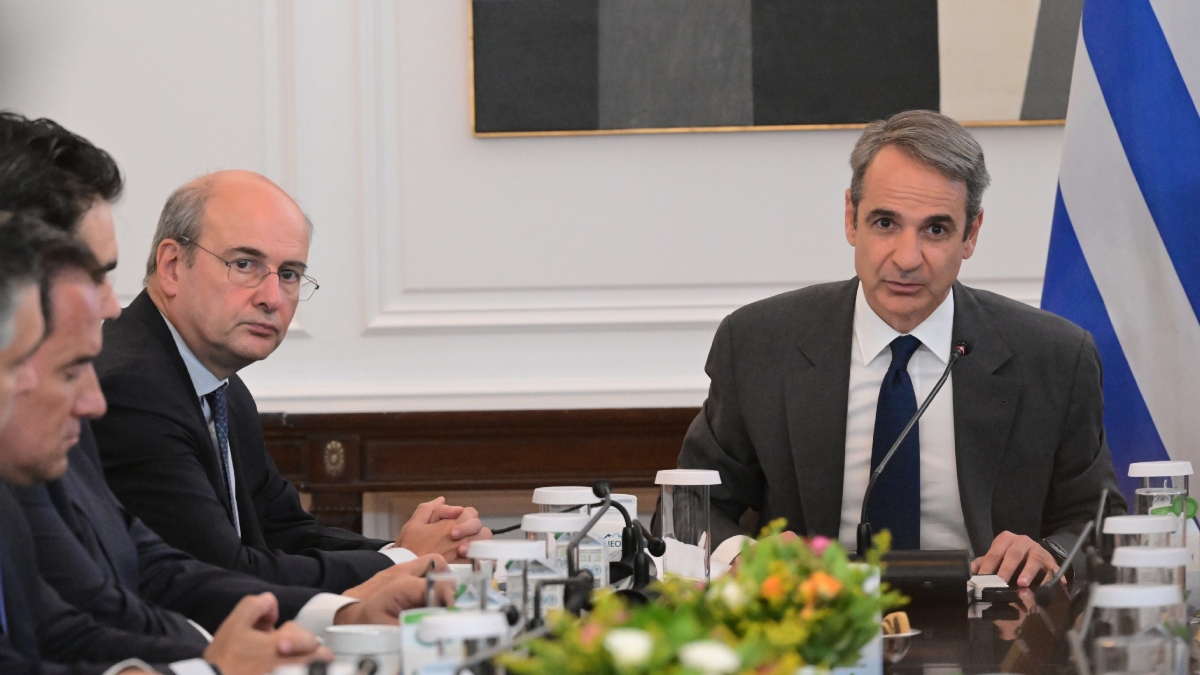 Μητσοτάκης στο Υπουργικό για ΟΠΕΚΕΠΕ: “Ειδική ομάδα ελέγχου με οικονομική αστυνομία και ΑΑΔΕ – Τέλος στις πελατειακές σχέσεις”