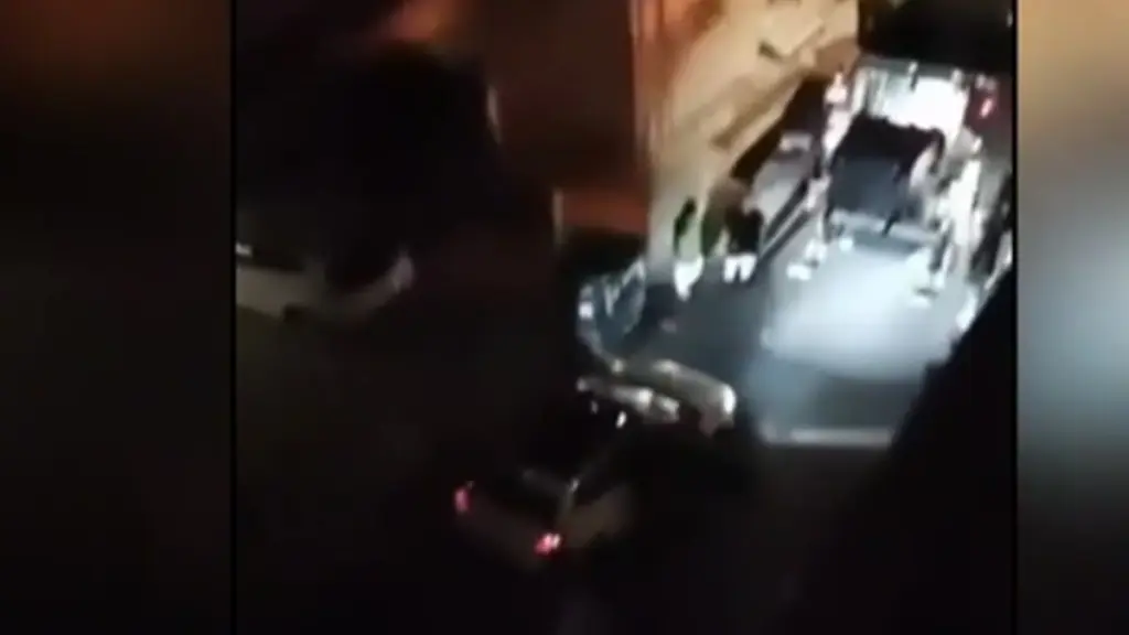 Κυψέλη: “Με χτυπούσαν και οι 3 με μπουνιές στο κεφάλι” – Οι “νταήδες” επιτέθηκαν άγρια και σε φίλη τους (βίντεο)