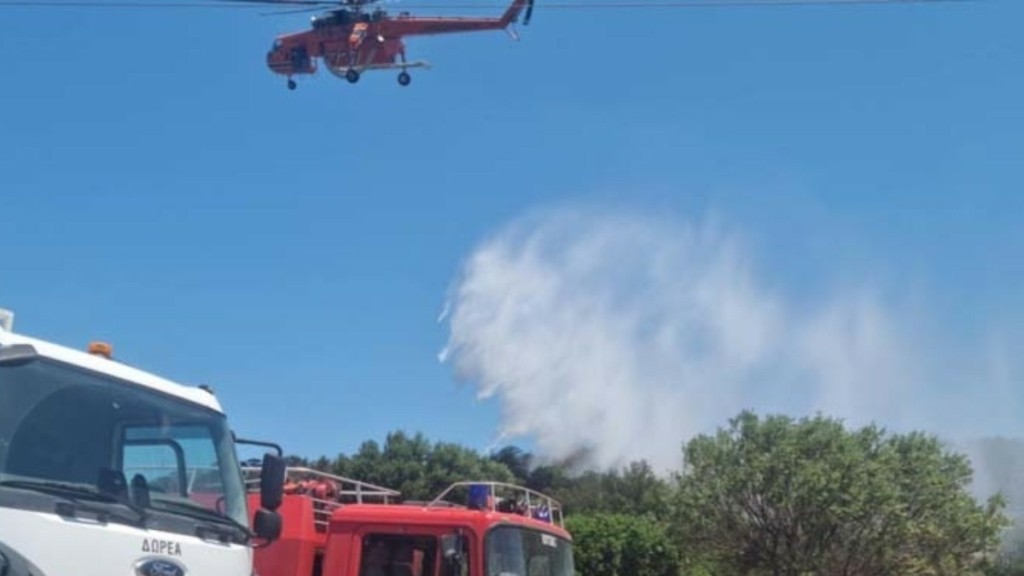 Αναστάτωση από το λάθος μήνυμα του 112 για τη φωτιά στην Αγία Μαρίνα – Τι συνέβη