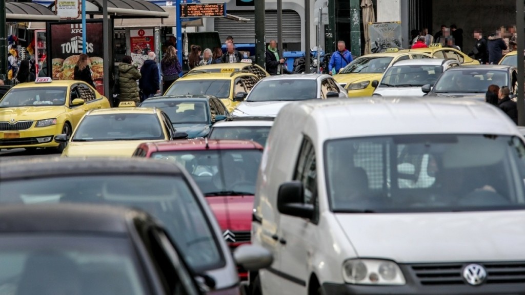 Βουλή: Σήμερα η ψήφιση του νέου ΚΟΚ – Βαρύτερες ποινές και πρόστιμα “φωτιά” για όλες τις σημαντικές παραβάσεις