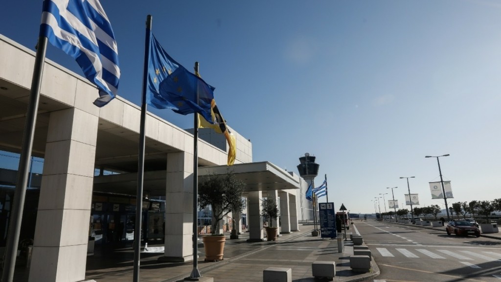 Κυκλοφοριακές ρυθμίσεις στο Ελ. Βενιζέλος: Εκτροπή οχημάτων από το χώρο αφίξεων λόγω εργασιών