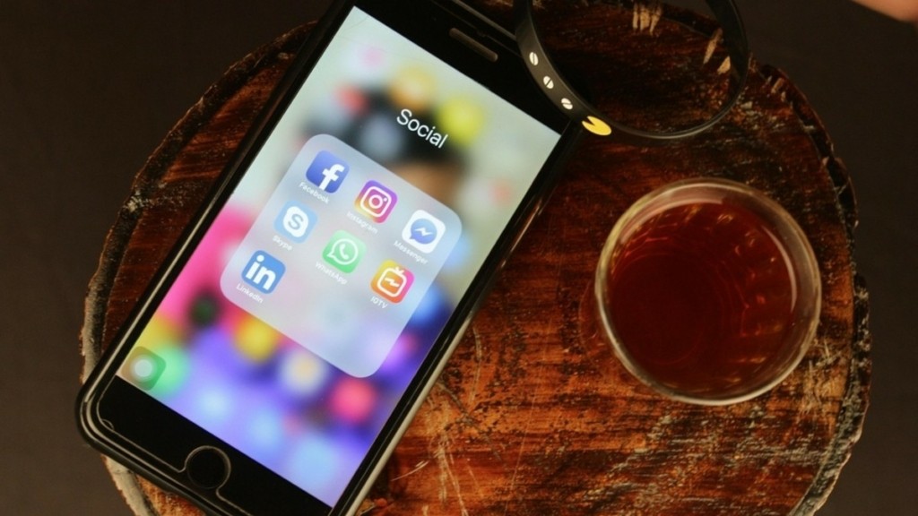 Παιδιά και social media: Έκθεση κρούει τον κώδωνα του κινδύνου για την ψυχική τους υγεία