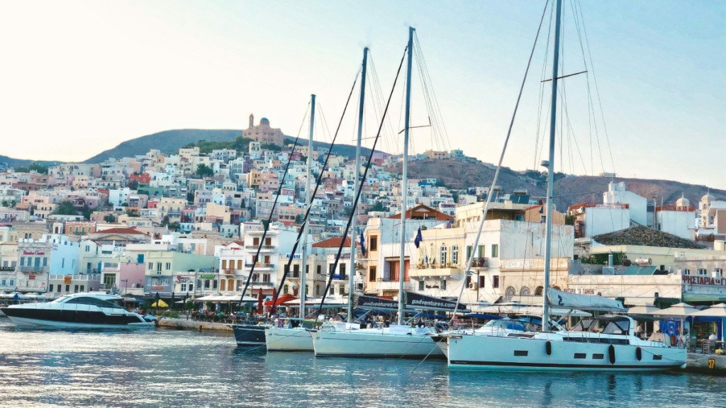 Βρετανικά ΜΜΕ: Οι Μικρές Κυκλάδες ανάμεσα στους δέκα ανεξερεύνητους θησαυρούς της Ευρώπης