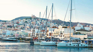 Βρετανικά ΜΜΕ: Οι Μικρές Κυκλάδες ανάμεσα στους δέκα ανεξερεύνητους θησαυρούς της Ευρώπης