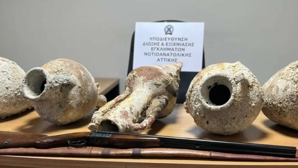 Άλιμος: Συνελήφθη 53χρονος που είχε στην κατοχή του 5 αμφορείς του 5ου π.Χ. αιώνα και της Βυζαντινής εποχής