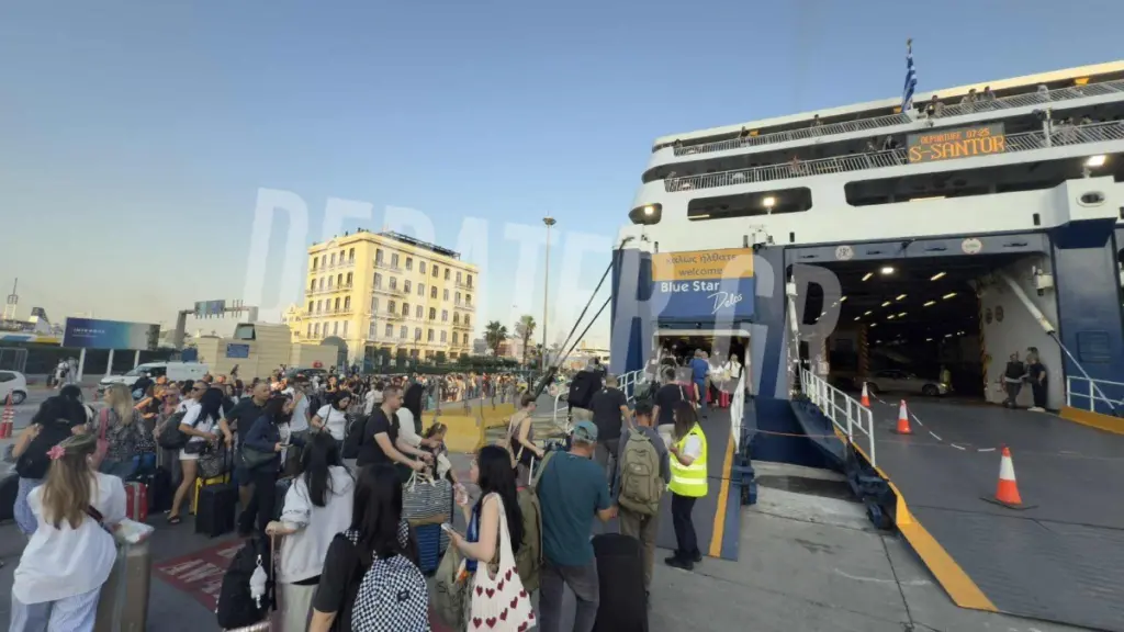 Άρχισε η μαζική έξοδος εκδρομέων για το τριήμερο του Αγίου Πνεύματος (Εικόνες + Βίντεο)
