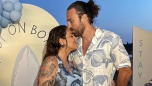 Ευρυδίκη Βαλαβάνη – Γρηγόρης Μόργκαν: Το baby shower party λίγο πριν τη γέννηση του γιου τους (pics)