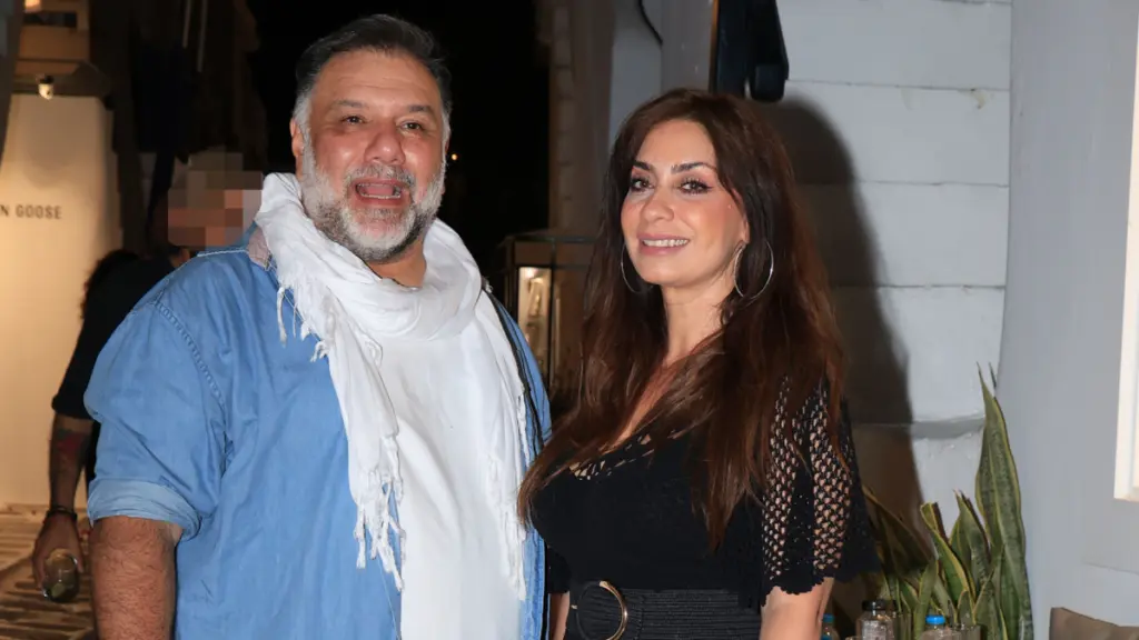 Γρηγόρης Αρναούτογλου & Νάνσυ Αντωνίου: Ρομαντική απόδραση στη Μύκονο – Δείτε φωτογραφίες